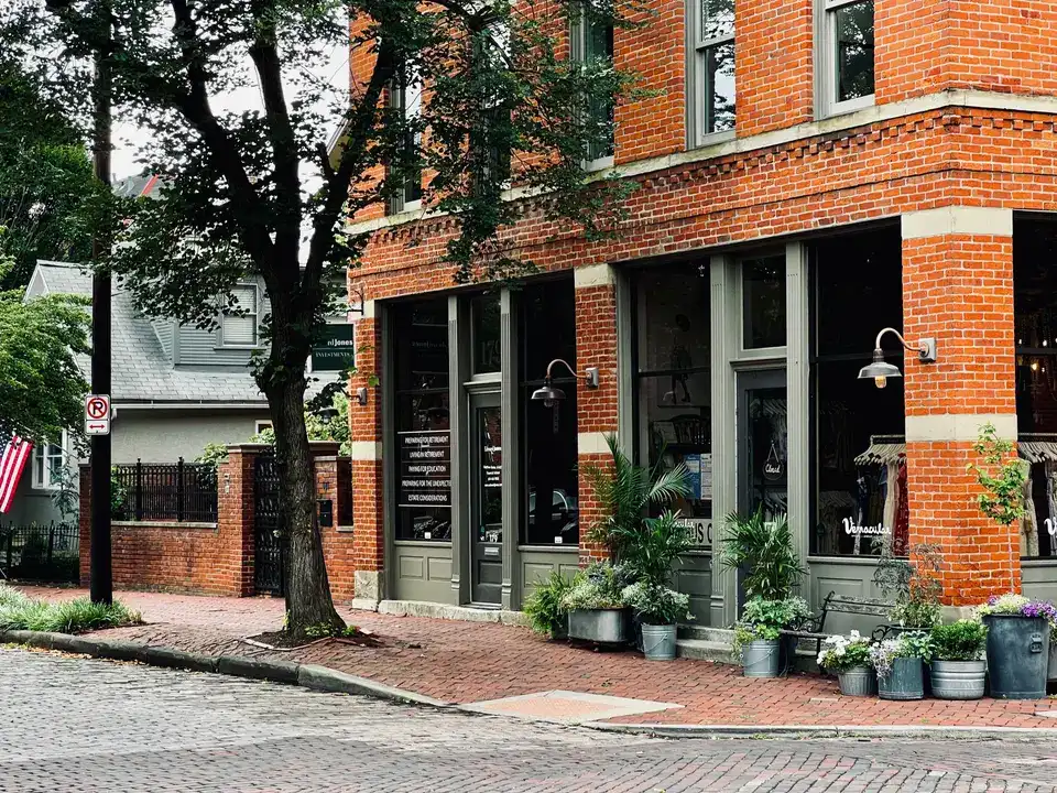 Featured Local Landmarks in Elgin, TX in Elgin